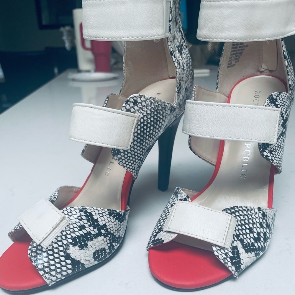 New Rock & Republic Red and Black High Heels